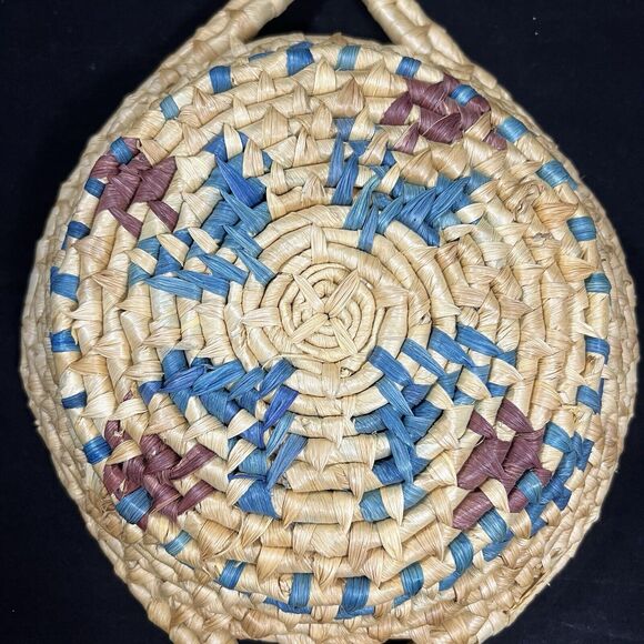 Vintage Woven Coil Fruit Basket Wall Basket With Handles - Picture 6 of 8